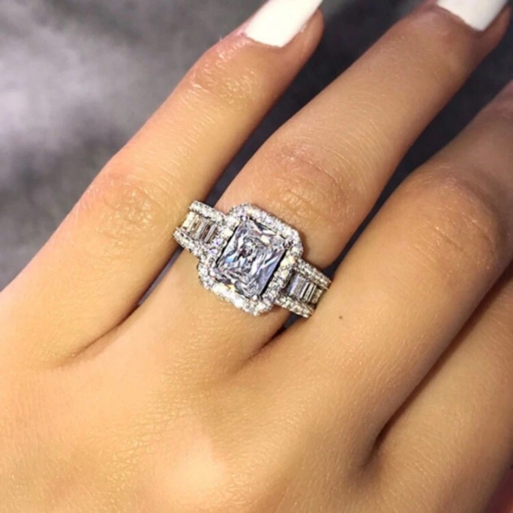 Silver ring - Picture 3 of 4